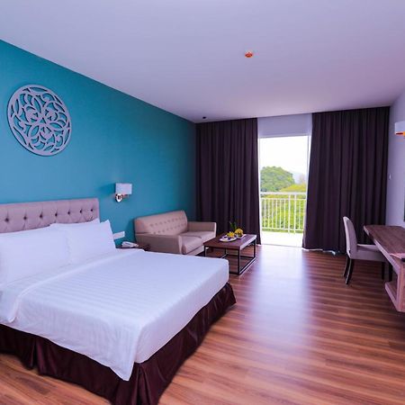 Hotel Casuarina@קואלה קנגסאר מראה חיצוני תמונה