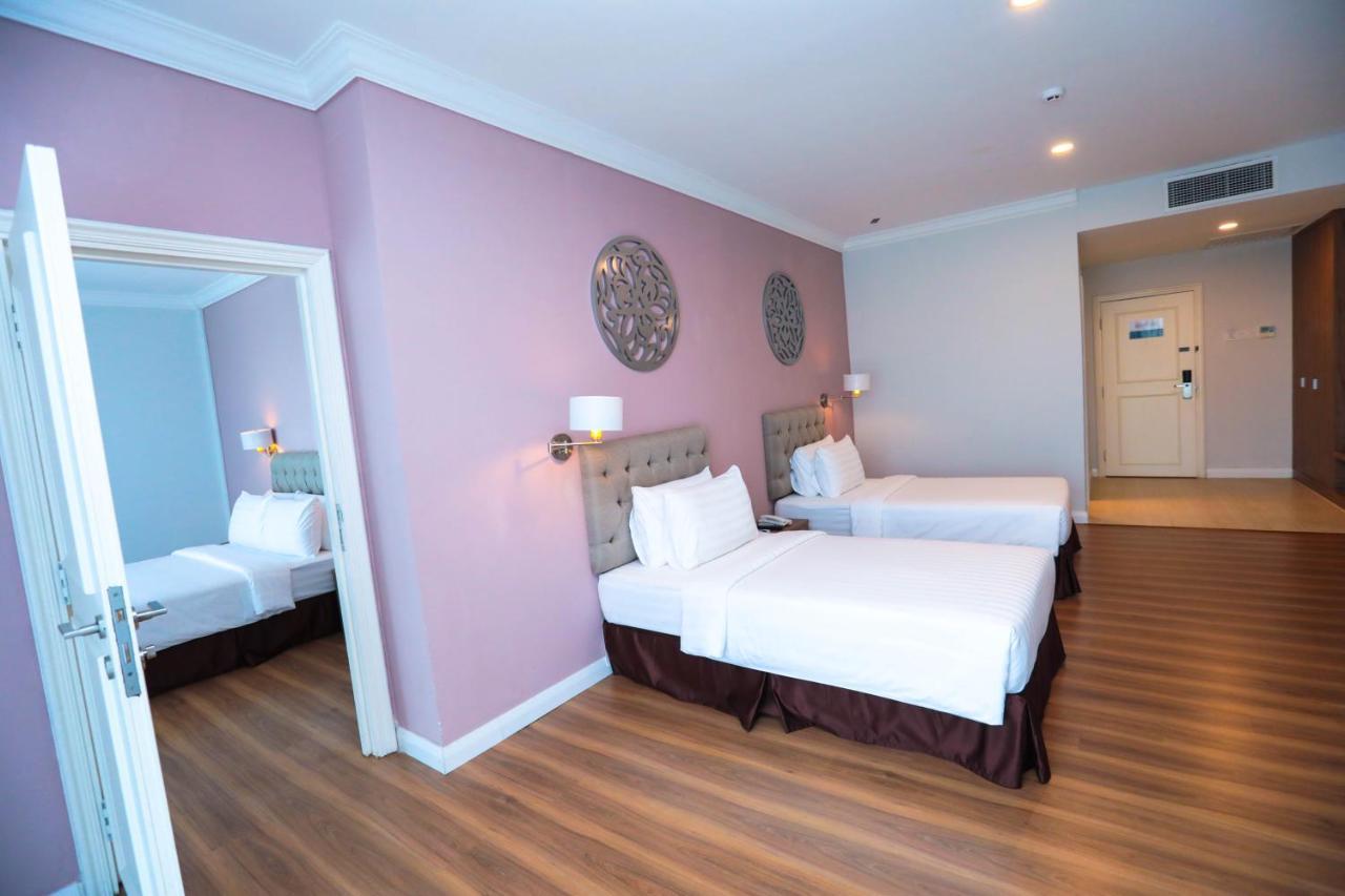 Hotel Casuarina@קואלה קנגסאר מראה חיצוני תמונה